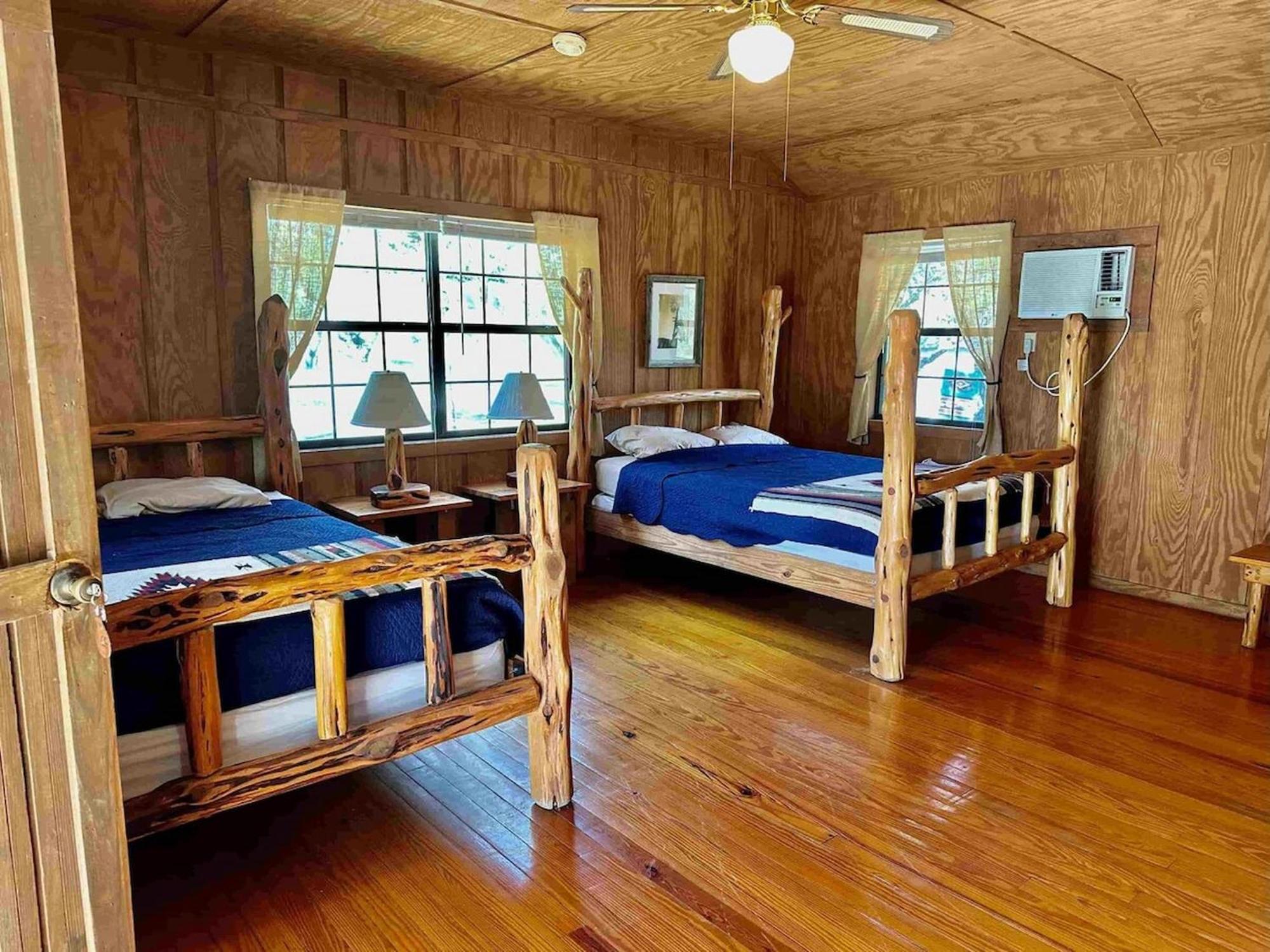 Hotel Crc Ranch Retreat Bandera Habitación foto