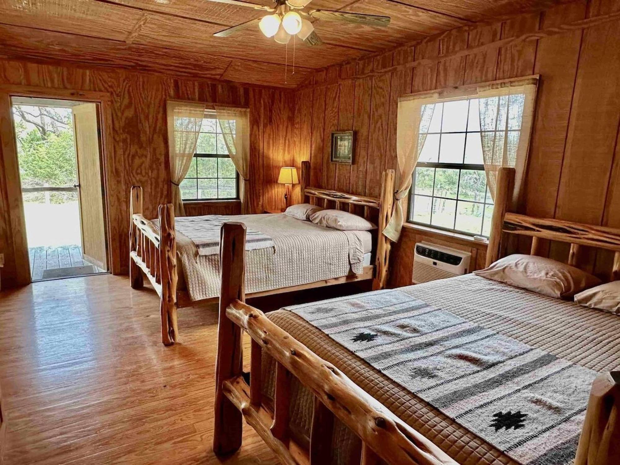 Hotel Crc Ranch Retreat Bandera Habitación foto