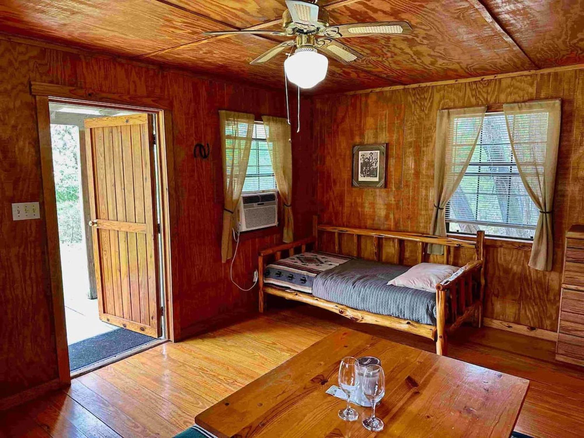 Hotel Crc Ranch Retreat Bandera Habitación foto